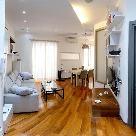 ナポリCarelli House La Nespolaアパートメント エクステリア 写真